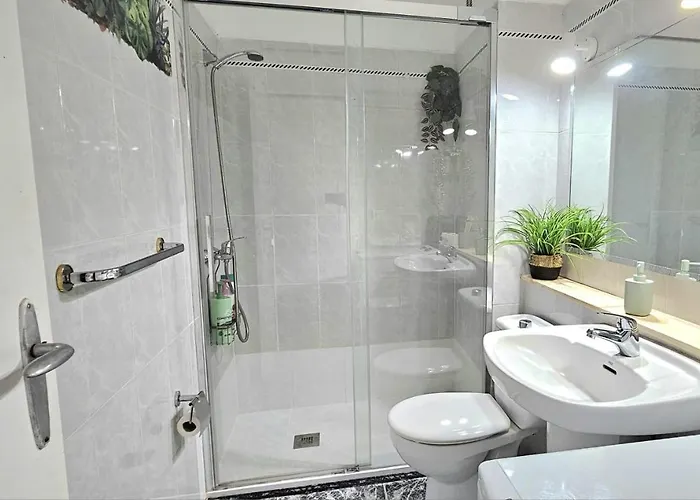 With Pool Americas By Vapago Tenerife