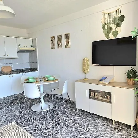 With Pool Americas By Vapago Tenerife * Playa Feñabe